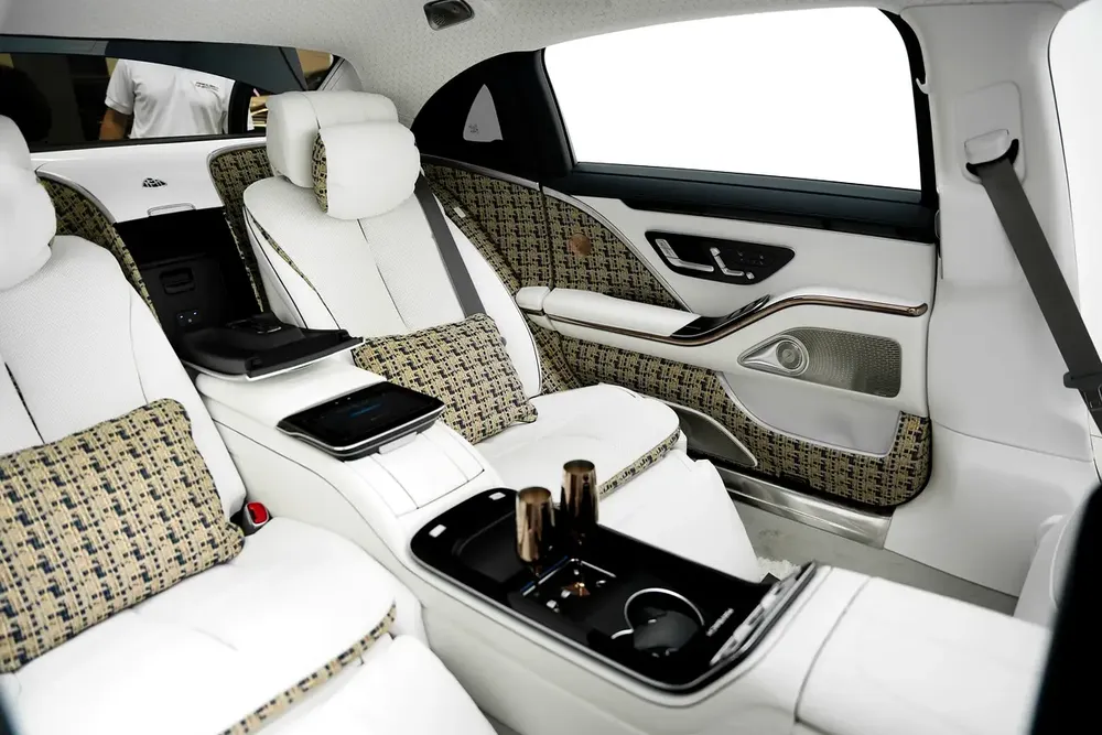 2023 MERCEDES BENZ MAYBACH S 680 - Image 11