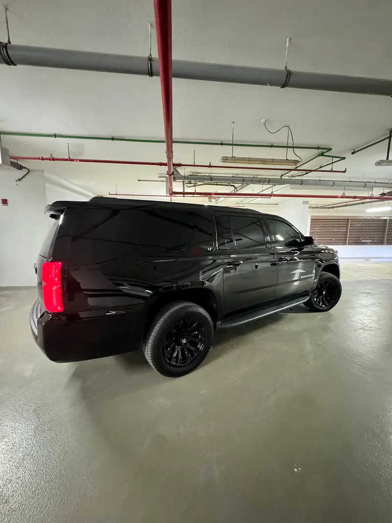 2019 Chevrolet Suburban LT | American Specs | Well Maintained - Image 6