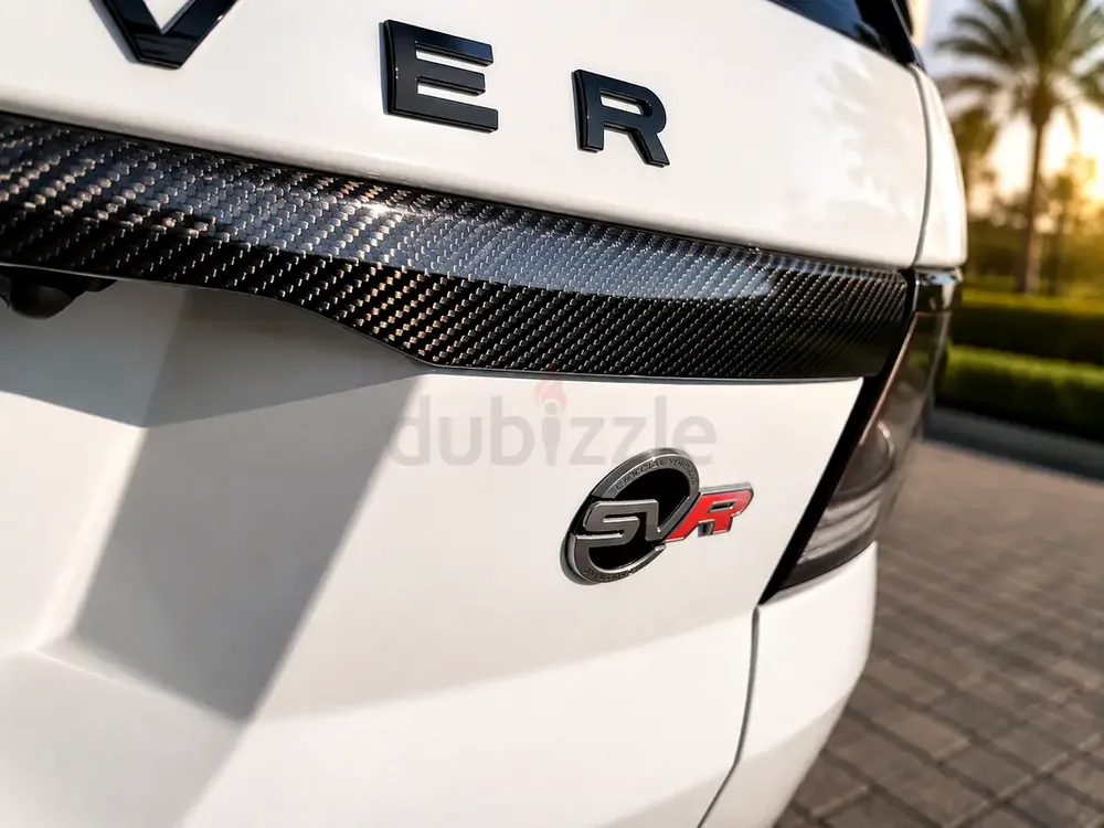 RANGE ROVER SPORT SVR - Image 10