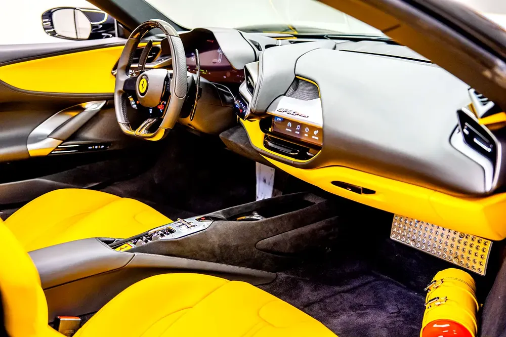2023 Ferrari SF90 Spider - 393 Km - GCC Spec - Warranty and Lease to Own Available - Image 18