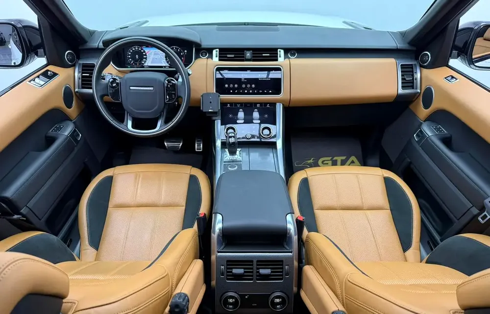 2022 Range Rover Sport HSE Dynamic, 2027 Range Rover Warranty, Full Range Rover Service History, GCC - Image 13
