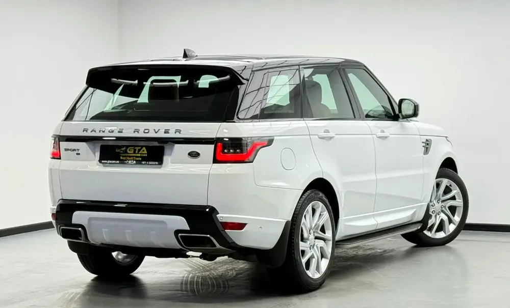 2022 Range Rover Sport HSE Dynamic, 2027 Range Rover Warranty, Full Range Rover Service History, GCC - Image 4