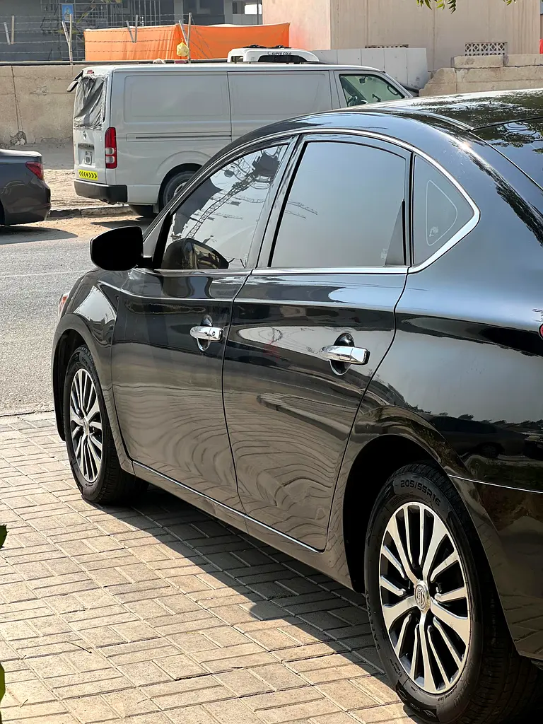 Nissan Sentra SV 2019, American Specs - Well Maintained - Image 12