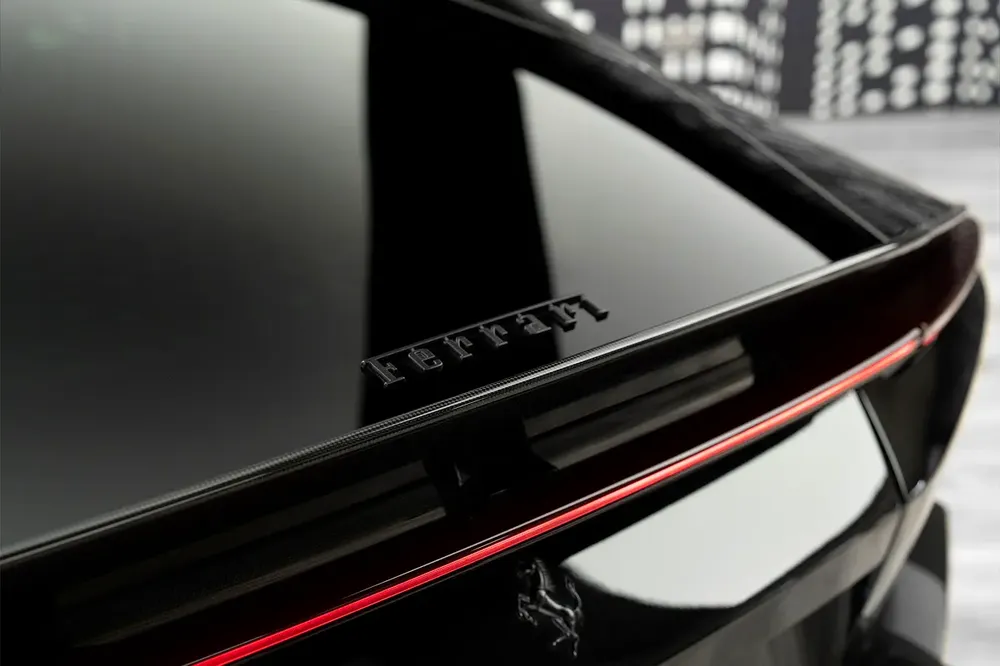 FERRARI | 12 CILINDRI | 2026MY | FULL SPECS CARBON FIBER INSIDE OUTSIDE - Image 19