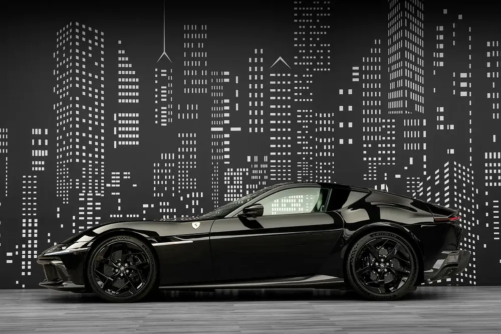 FERRARI | 12 CILINDRI | 2026MY | FULL SPECS CARBON FIBER INSIDE OUTSIDE - Image 8