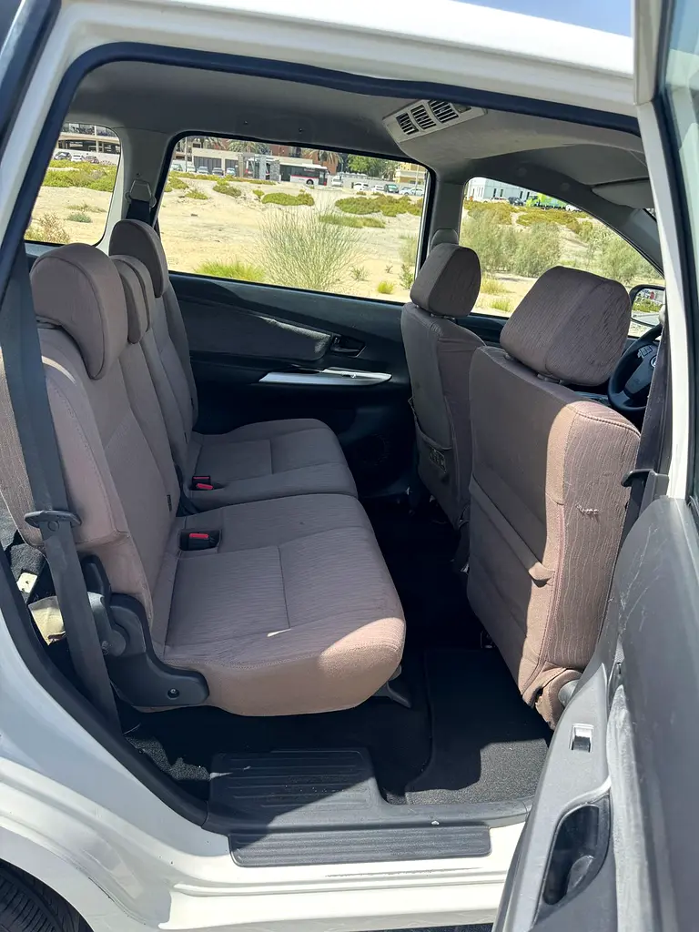 Toyota Avanza G 2017 GCC Specs - Well Maintained Family 7-Seater - Image 12