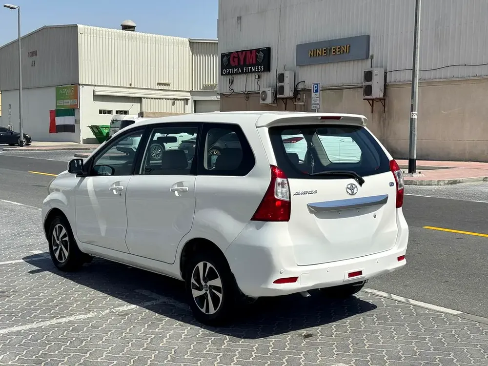 Toyota Avanza G 2017 GCC Specs - Well Maintained Family 7-Seater - Image 4