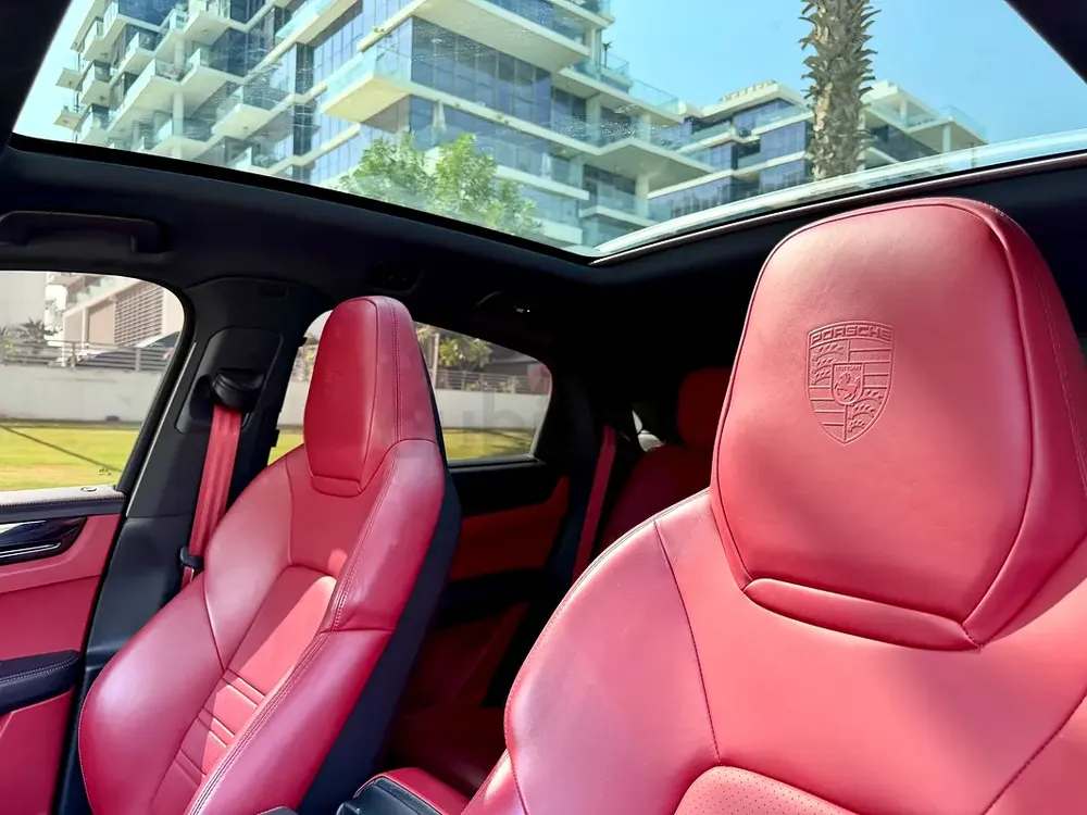 Lady Owner, 2023 Porsche Cayenne Coupe, Black Edition - Image 12