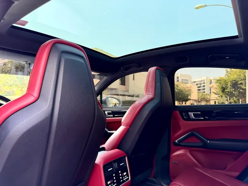 Lady Owner, 2023 Porsche Cayenne Coupe, Black Edition - Image 14