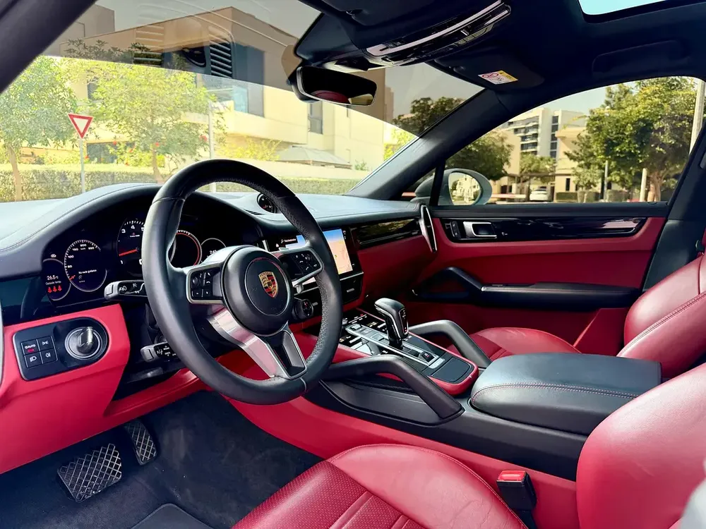 Lady Owner, 2023 Porsche Cayenne Coupe, Black Edition - Image 8