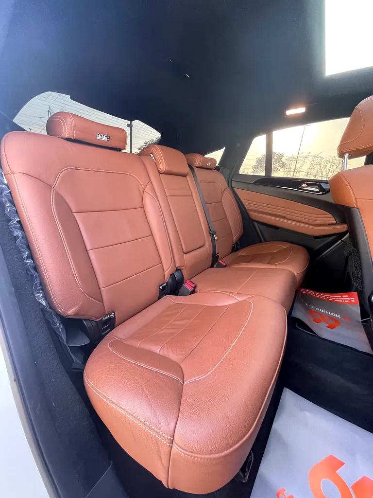 Mercedes Gle 450 - Image 12