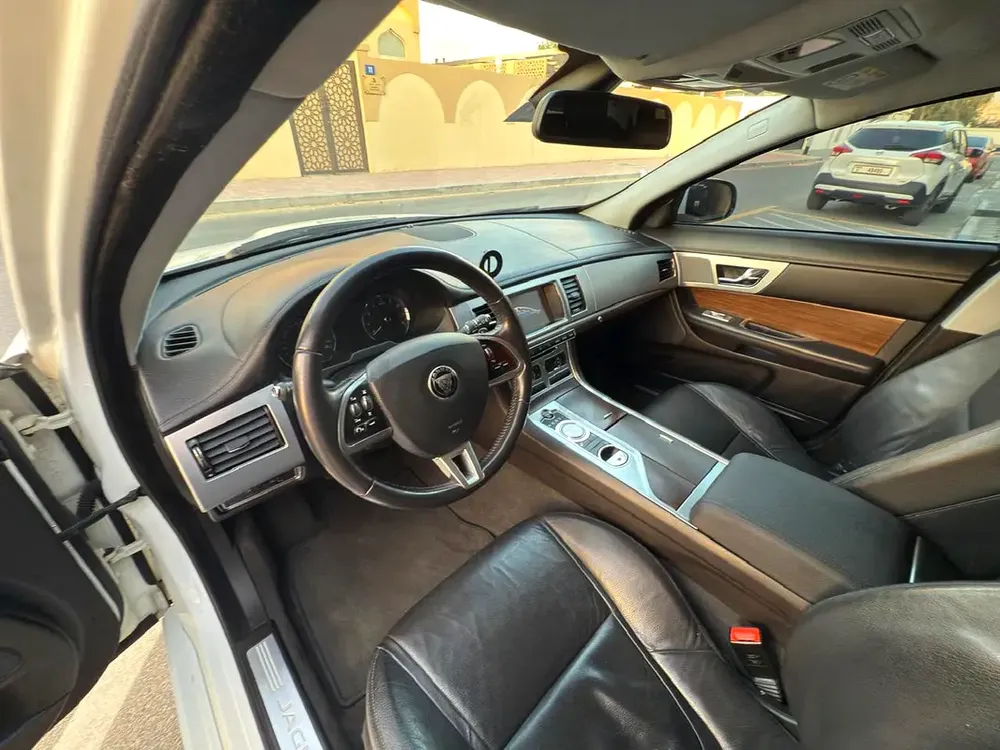 Jaguar XF 2015 | Clean Car | New Tyres | Well Maintained - Image 7