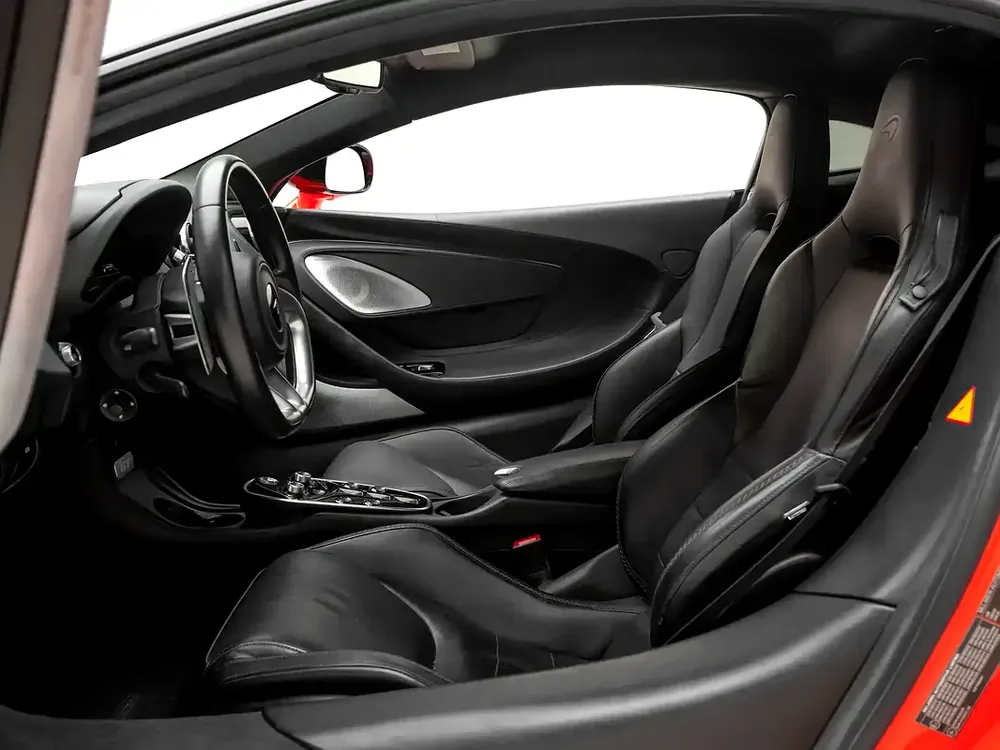 2020 | McLaren | GT | GCC Spec | With Warranty - Image 9