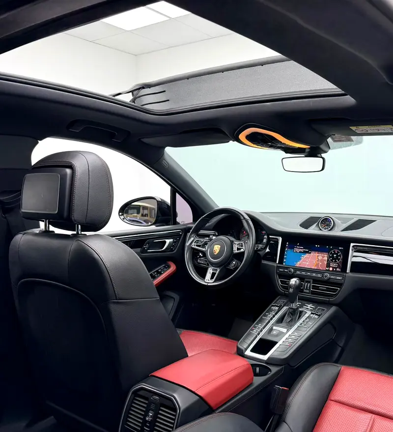 2019 Porsche Macan S, Warranty, Service History, GCC - Image 10