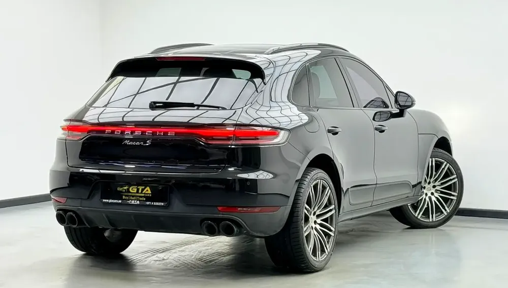 2019 Porsche Macan S, Warranty, Service History, GCC - Image 6