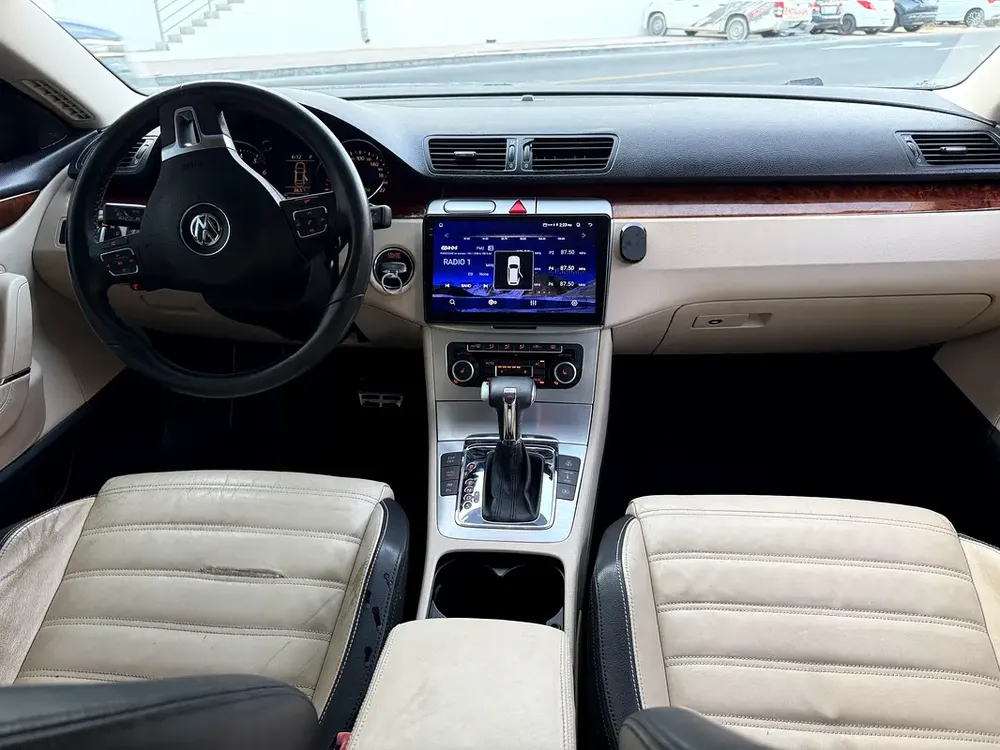 2010 Volkswagen Passat 2 keys. Limited.  4 cylinder. 1.9. GCC panoramic roof. Android WiFi. Rev cam. - Image 13