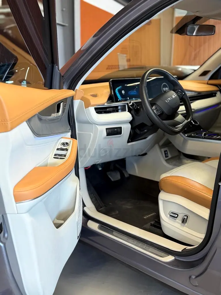2024 Exeed LX Flagship | GCC Specs | Warranty - Image 4