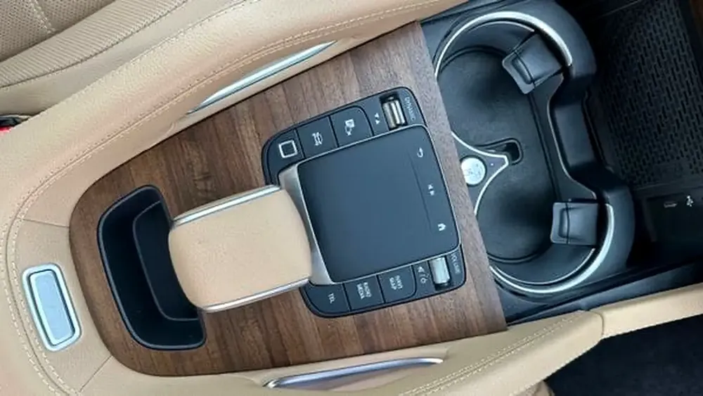 Mercedes-Benz GLE 450 AMG 4MATIC 2025 GCC Specs - Image 13
