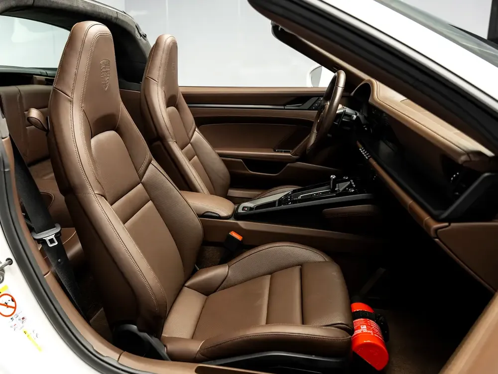 SUMMER STARTS NOW | EXCLUSIVE DEAL BY BLACKLINE,  2025 911 Targa 4 GTS, 2027 Porsche Warranty, GCC - Image 11