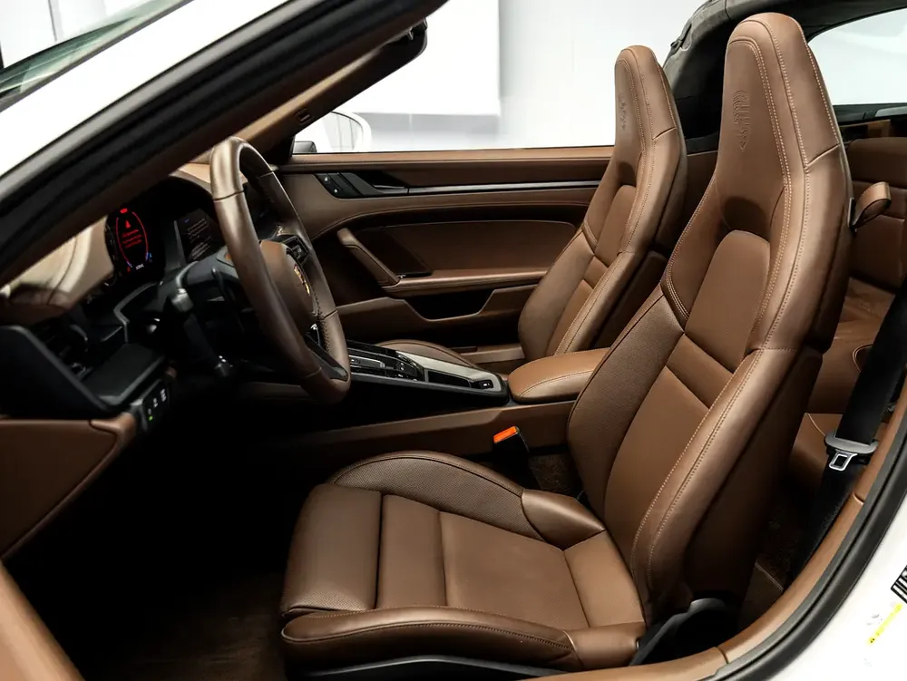 SUMMER STARTS NOW | EXCLUSIVE DEAL BY BLACKLINE,  2025 911 Targa 4 GTS, 2027 Porsche Warranty, GCC - Image 12