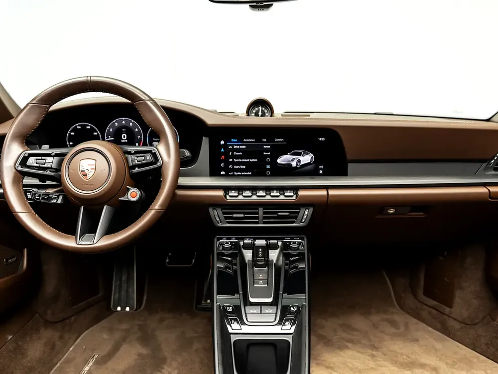 SUMMER STARTS NOW | EXCLUSIVE DEAL BY BLACKLINE,  2025 911 Targa 4 GTS, 2027 Porsche Warranty, GCC - Image 19