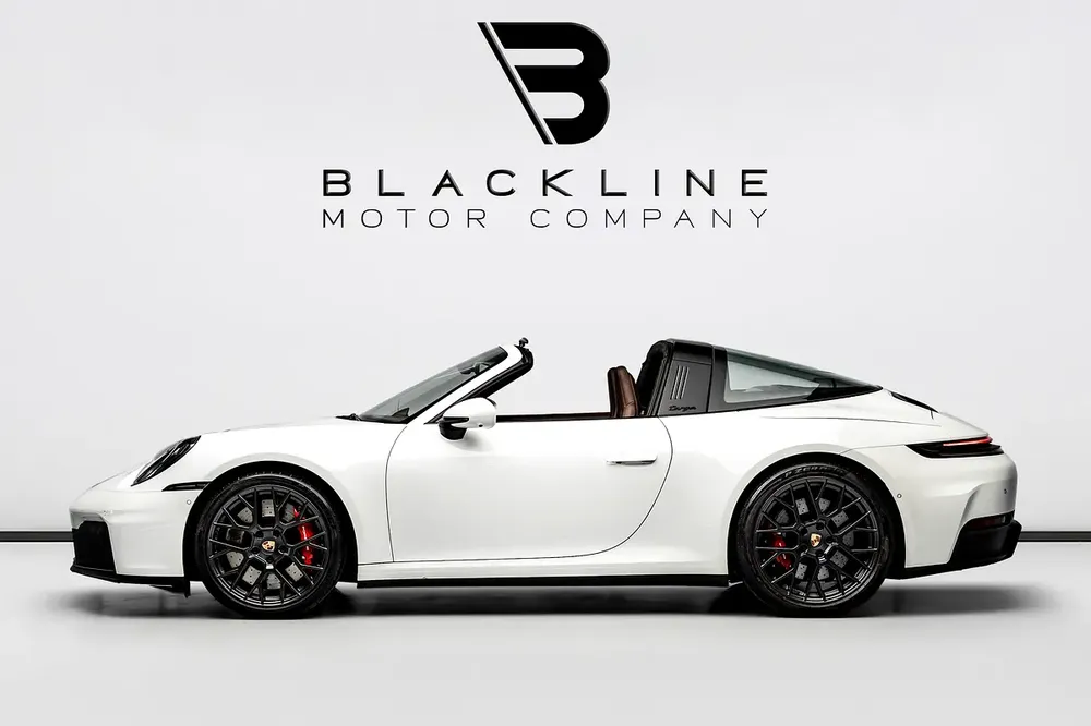 SUMMER STARTS NOW | EXCLUSIVE DEAL BY BLACKLINE,  2025 911 Targa 4 GTS, 2027 Porsche Warranty, GCC - Image 6
