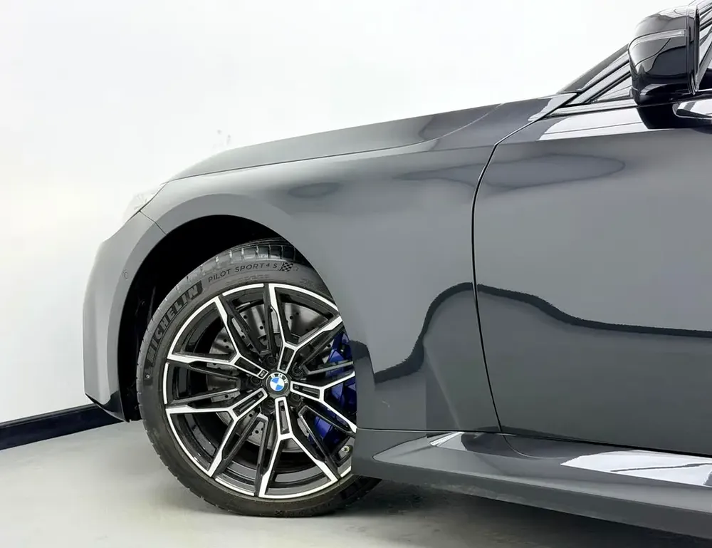 2024 BMW M2, Full Service History, Carbon Fiber Package, Very Low Km, Excellent Condition, Korean - Image 7