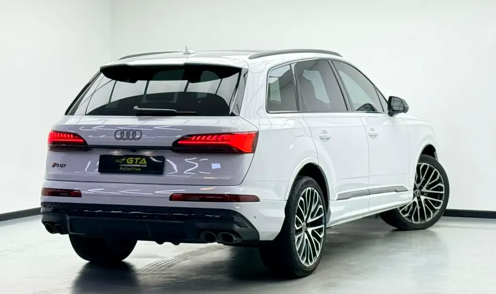 2024 Audi SQ7, Warranty, Full Service History, Low Km, Excellent Condition, European - Image 4