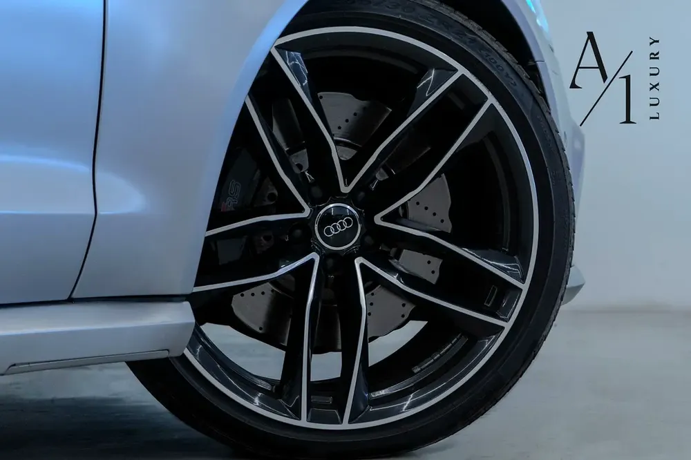 2016 Audi RS6 Quattro, With Full Service History, Excellent Condition, GCC Spec - Image 4