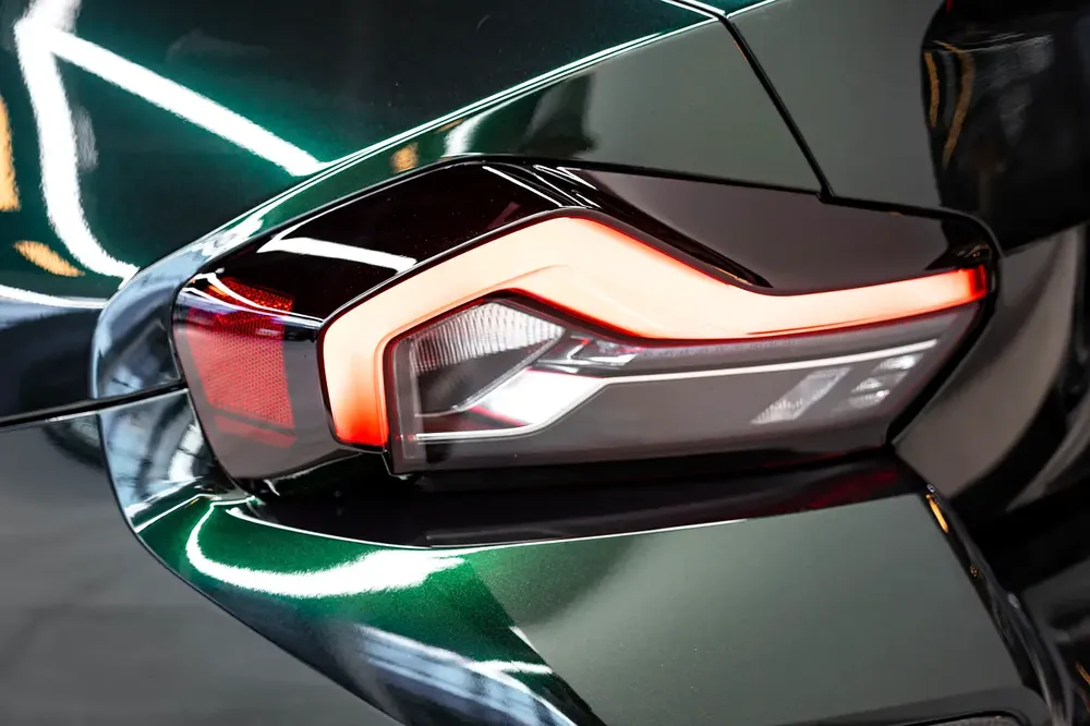 2024 - M2 COMPETITION - BMW WARRANTY - CARBON FIBER - AKRAPOVIC EXHAUST - GREEN WRAP - Image 10