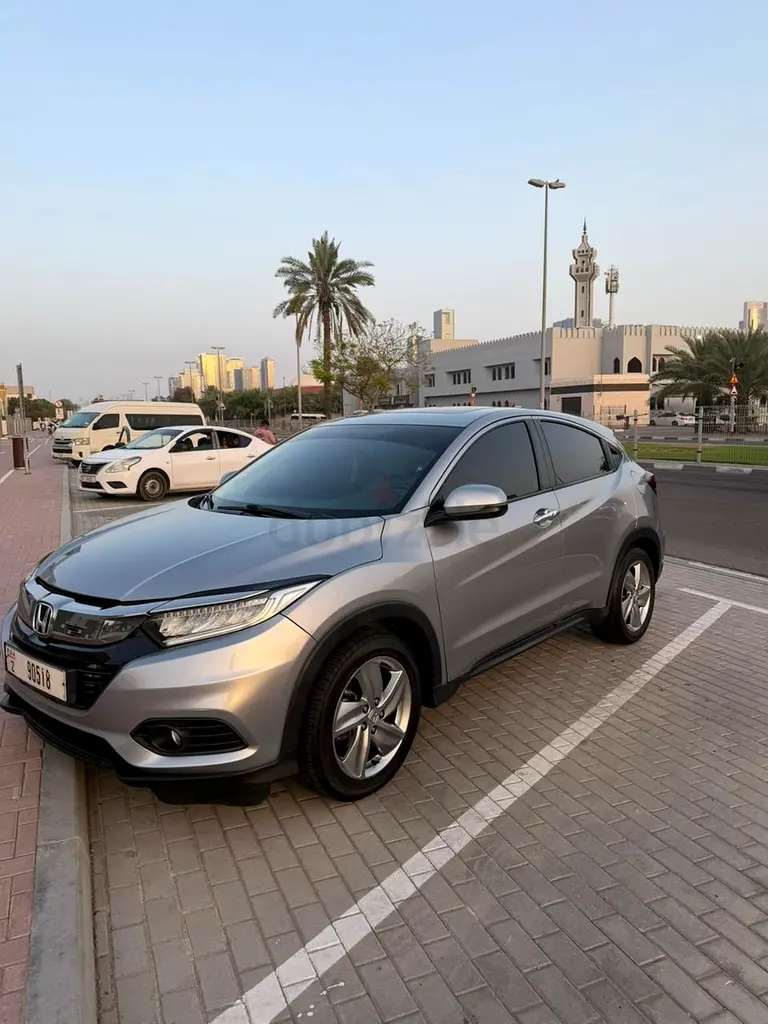 Honda HR-V LX 2019 GCC Specs - Well Maintained - Image 6
