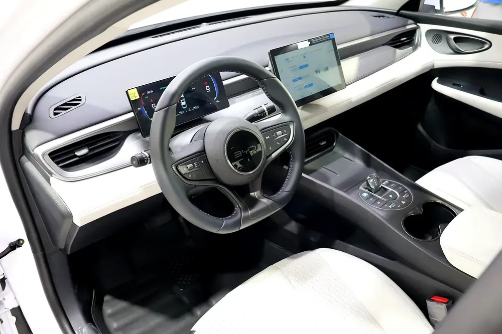 2025!! BYD SEAL 05 DM-i 55KM  || PLUG-IN HYBRID || ECONOMICAL  SMART || 5 years warranty - Image 8