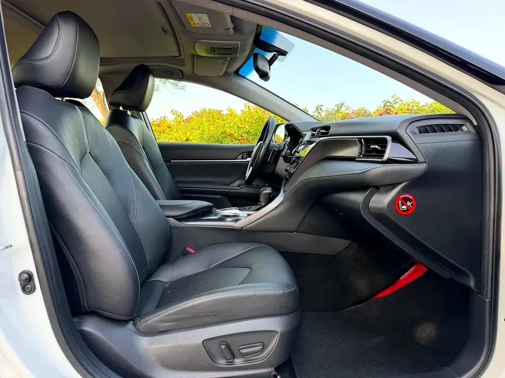 Toyota Camry Grande 2019 GCC Specs - Top Option - Image 8