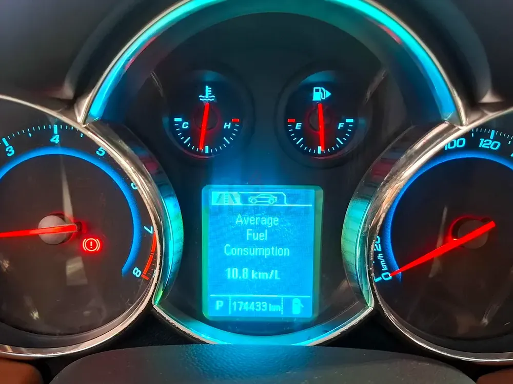 Inspected Car | 2016 Chevrolet Cruze  | GCC Specs | Ref#471129 - Image 14