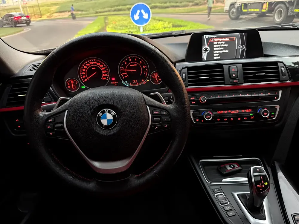 2014 BMW 3-Series 335i 3.0L | GCC Specifications | Perfect Condition - Image 16