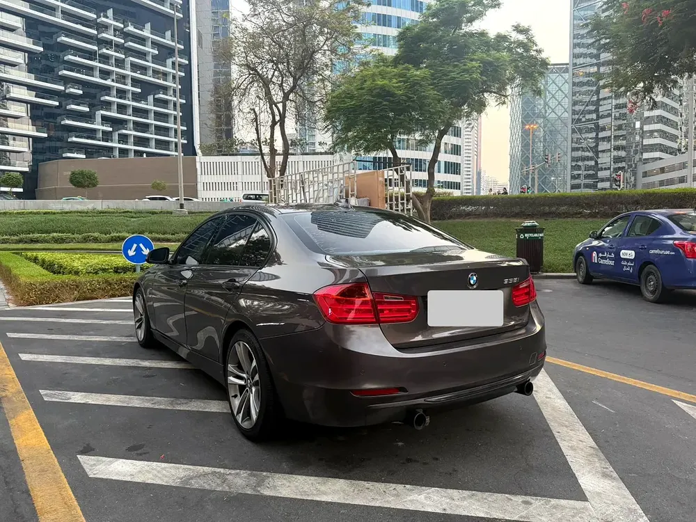 2014 BMW 3-Series 335i 3.0L | GCC Specifications | Perfect Condition - Image 5