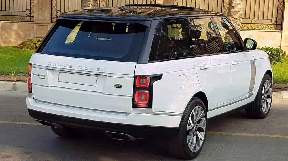 Land Rover Range Rover Autobiography 2015 GCC Specs - Pristine Condition - Image 5