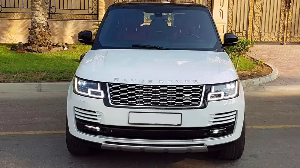 Land Rover Range Rover Autobiography 2015 GCC Specs - Pristine Condition - Image 6