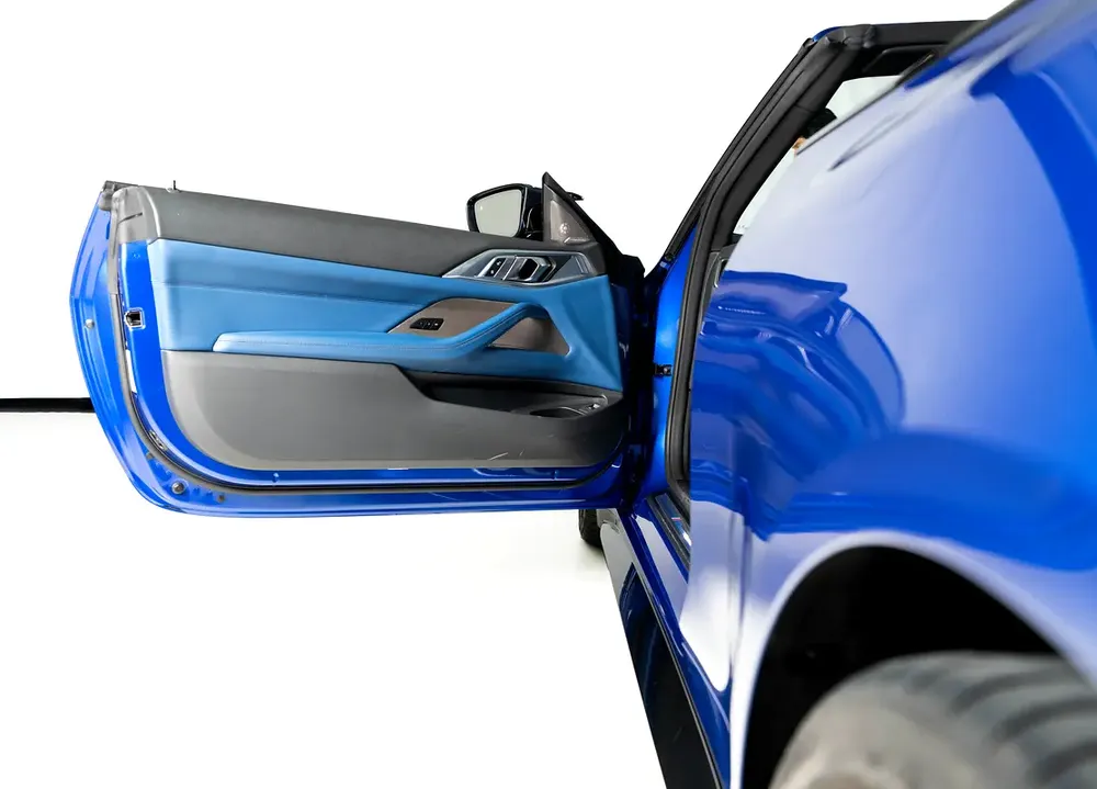BMW M4 Competition X-Drive Convertible-Special Color-Shadow Line Exterior Look - Image 15