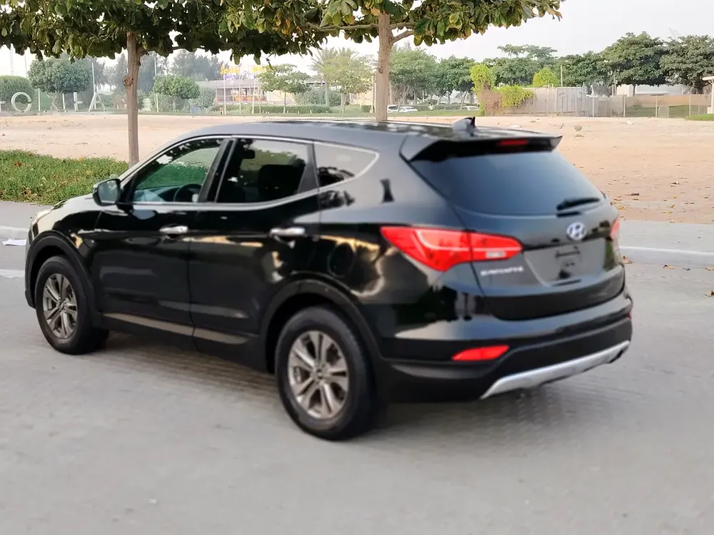 2016 Hyundai Santa Sport 2016 US Clean Title Premium Condition MID Sized Family SUV - Image 17