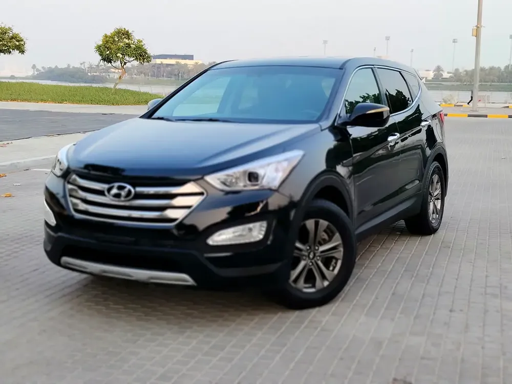 2016 Hyundai Santa Sport 2016 US Clean Title Premium Condition MID Sized Family SUV - Image 4