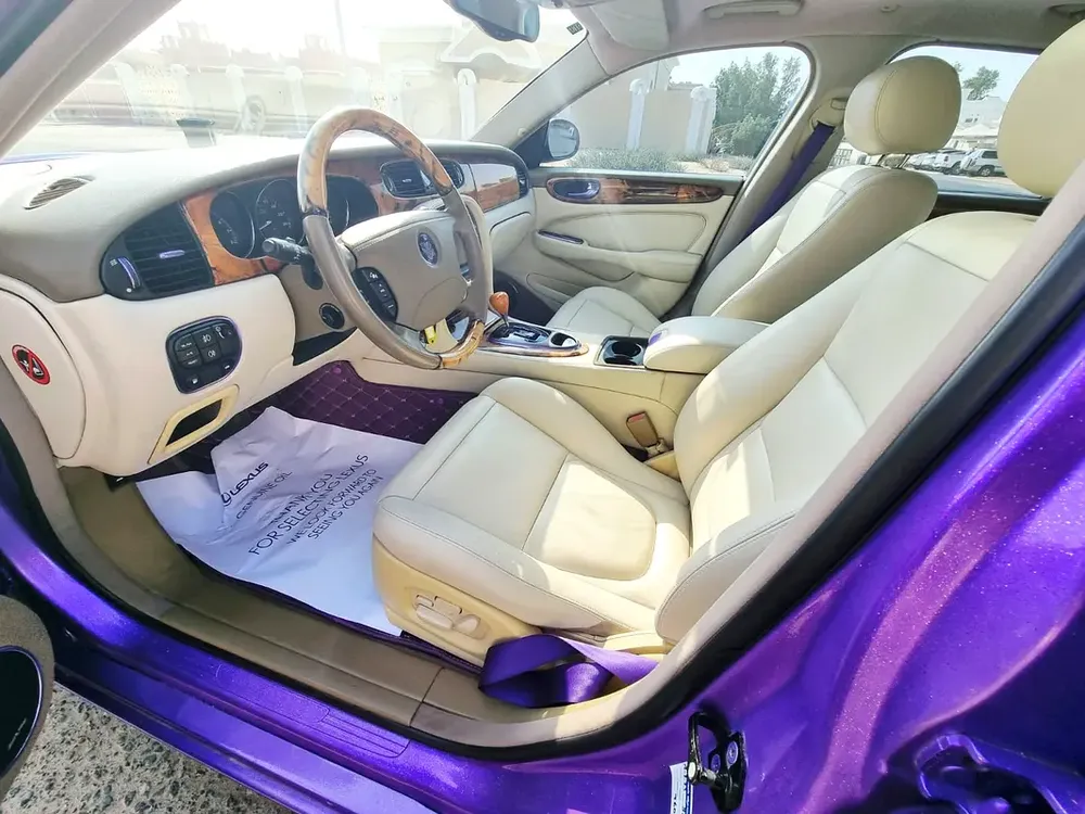 JAGUAR XJL 2004, GCC, ONLY 89000 KMS - Image 5