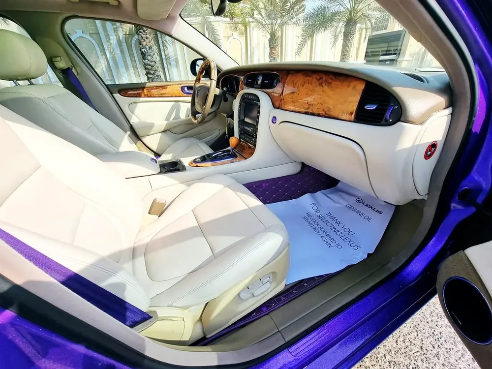 JAGUAR XJL 2004, GCC, ONLY 89000 KMS - Image 7