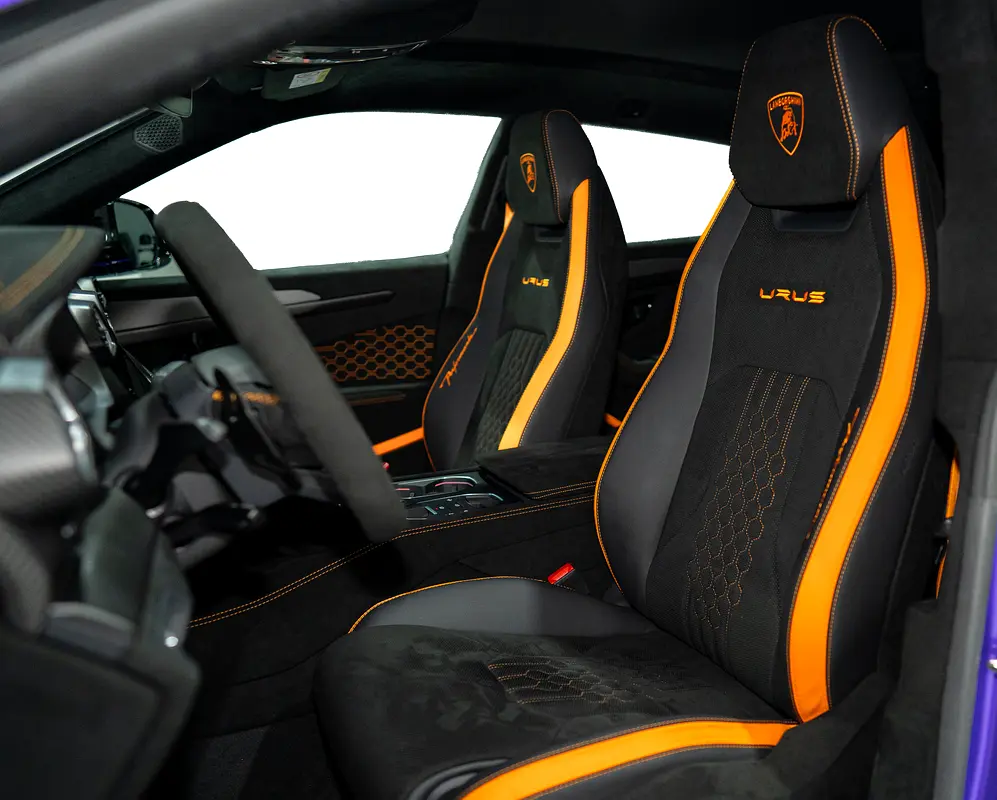 URUS PERFORMANTE | FULL CARBON INT/EXT | EXTENDED PERFORMANTE TRIM | SUNSHINE PACKAGE - Image 9