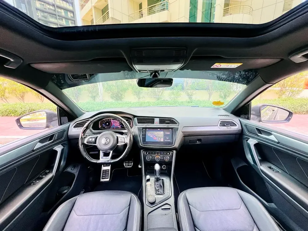 2019 Volkswagen Tiguan R-Line | GCC Specs | Pristine Condition - Image 16