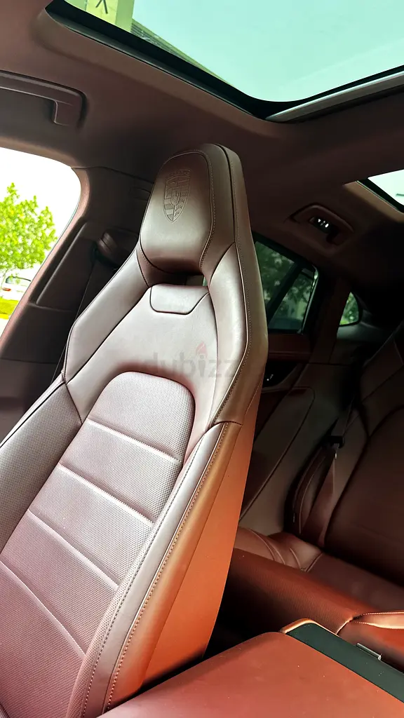 Porsche Panamera 2026 Standard GCC Specs - Image 13
