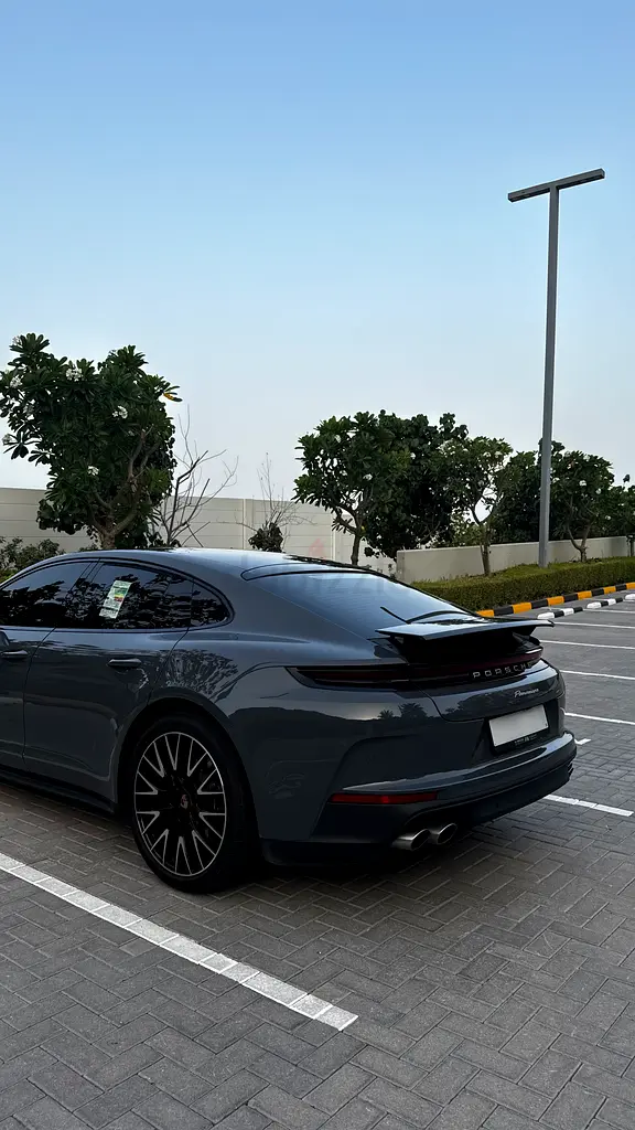 Porsche Panamera 2026 Standard GCC Specs - Image 4