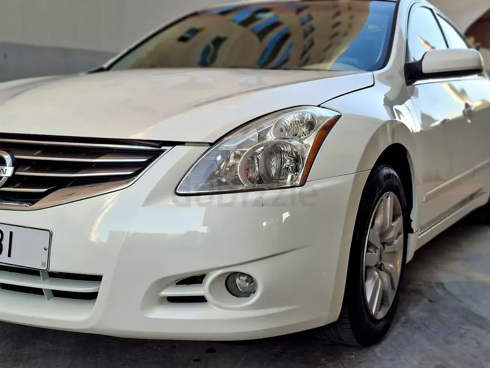 Altima 2012 at its best, driven by my son, we are not a dealer - Image 9