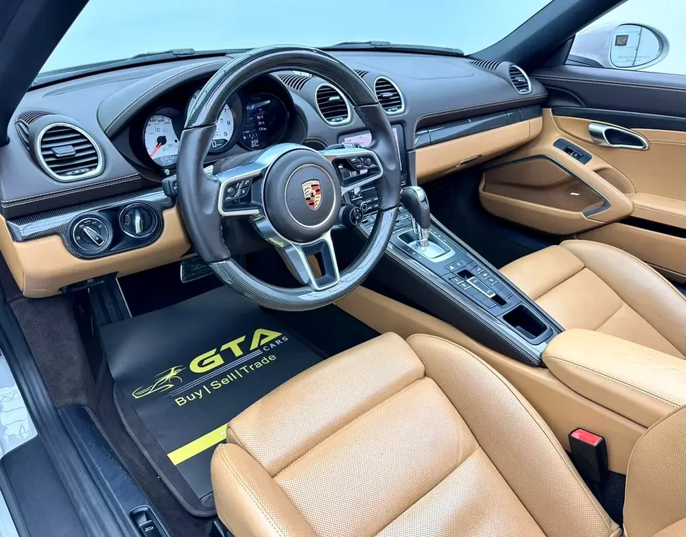 2023 Porsche 718 Boxster GTS 4.0 Cab, April/2027 Porsche Warranty, Porsche Full Service History, GCC - Image 10