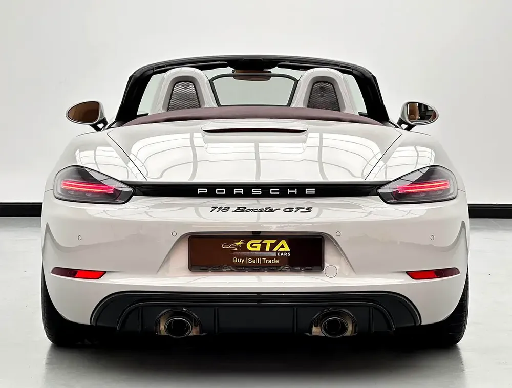2023 Porsche 718 Boxster GTS 4.0 Cab, April/2027 Porsche Warranty, Porsche Full Service History, GCC - Image 6